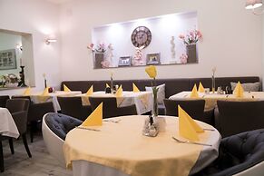 Pension & Restaurant La Amalia