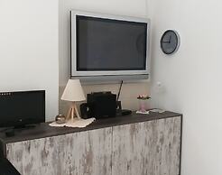 Alexiou Apartments Blue