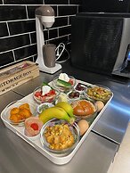 Alexiou Apartments Blue