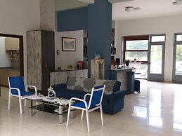 Alexiou Apartments Blue