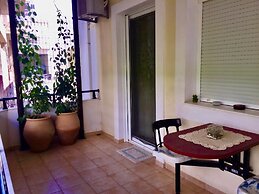 Alexiou Apartments Blue