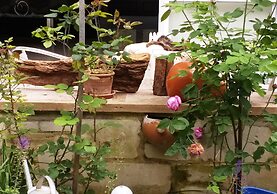 Alexiou Apartments Blue