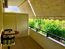 Alexiou Apartments Blue