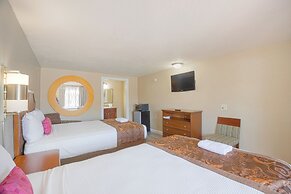 Liberty Garden Inn by OYO Kissimmee near Disney World