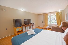 Liberty Garden Inn by OYO Kissimmee near Disney World