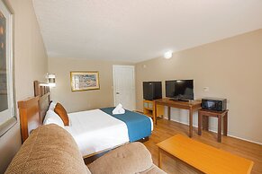 Liberty Garden Inn by OYO Kissimmee near Disney World