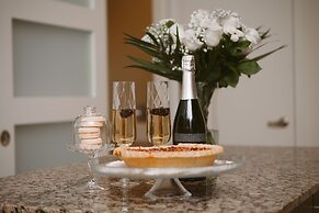 The Maple Boutique Suites