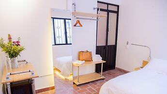 Agrado Guest House