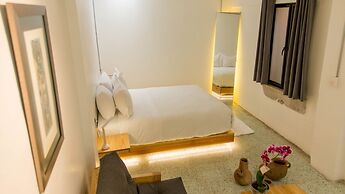 Agrado Guest House