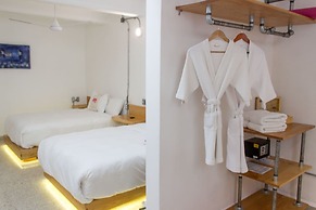 Agrado Guest House