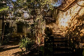 Agrado Guest House
