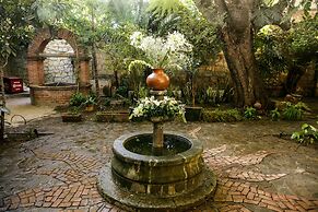 Agrado Guest House
