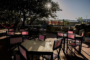 Agrado Guest House