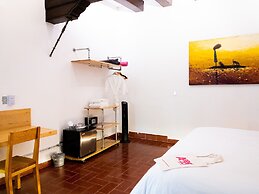 Agrado Guest House