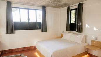 Agrado Guest House