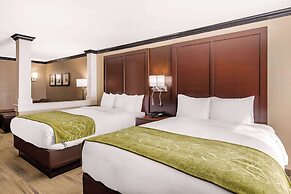 Comfort Suites