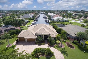 House Sunshine by Vacationhit