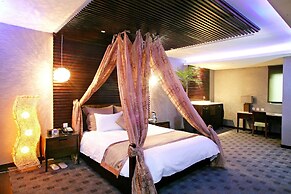 Yuma Hot Spring Hotel