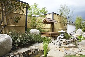 Yuma Hot Spring Hotel