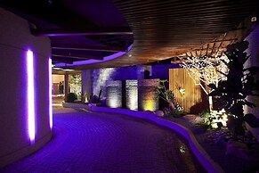 Yuma Hot Spring Hotel