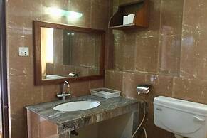 Hidden World Resort And Spa