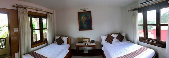 Hidden World Resort And Spa