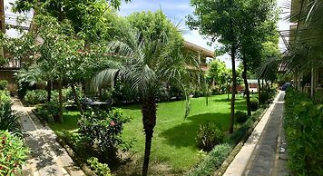 Hidden World Resort And Spa