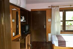 Hidden World Resort And Spa