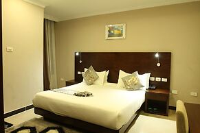 Geza Apartment Hotel