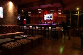 Geza Apartment Hotel