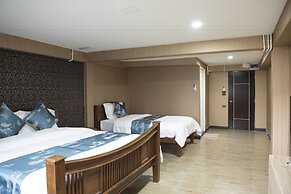 A Lanna Boutique House