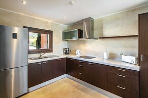 Vale de Milho Village