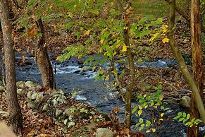 Jon's Pond on Cosby Creek - 2 Bedrooms, 2 Baths, Sleeps 6 Cabin by Red