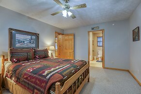 Into the Wild - 2 Bedrooms, 3 Baths, Sleeps 6 Home by RedAwning