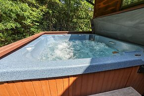 Moosetrax - 3 Bedrooms, 2 Baths, Sleeps 6 Cabin by RedAwning