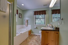 Moosetrax - 3 Bedrooms, 2 Baths, Sleeps 6 Cabin by RedAwning