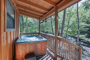 Wandering Creek - 2 Bedrooms, 1 Baths, Sleeps 6 Cabin by RedAwning