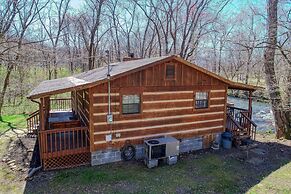 Creekside Memories - 2 Bedrooms, 2 Baths, Sleeps 6 Cabin by RedAwning