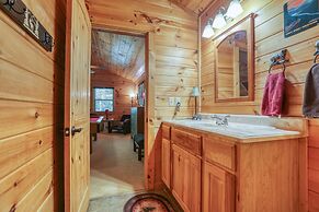 Elk Run On Cosby Creek - 2 Bedrooms, 2 Baths, Sleeps 7 Cabin by RedAwn