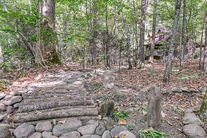 Elk Run On Cosby Creek - 2 Bedrooms, 2 Baths, Sleeps 7 Cabin by RedAwn