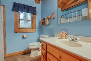 Mountain View - 2 Bedrooms, 2 Baths, Sleeps 6 Cabin by RedAwning