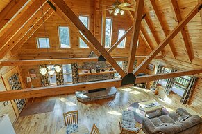 Mountain View - 2 Bedrooms, 2 Baths, Sleeps 6 Cabin by RedAwning