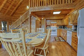 Mountain View - 2 Bedrooms, 2 Baths, Sleeps 6 Cabin by RedAwning