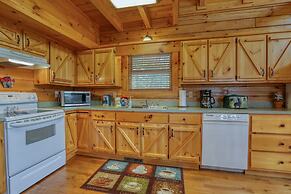 Mountain View - 2 Bedrooms, 2 Baths, Sleeps 6 Cabin by RedAwning