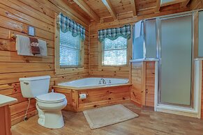 Mountain View - 2 Bedrooms, 2 Baths, Sleeps 6 Cabin by RedAwning