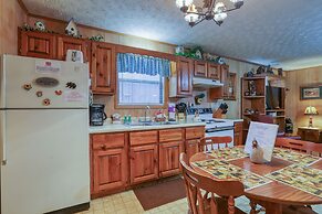 Whispering Creek - 2 Bedrooms, 1 Baths, Sleeps 6 Cabin by RedAwning