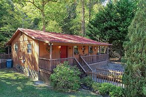 Whispering Creek - 2 Bedrooms, 1 Baths, Sleeps 6 Cabin by RedAwning