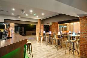 The Royal Hotel Crewe, A BRILLIANT Collection