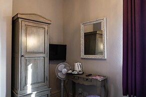 The Royal Hotel Crewe, A BRILLIANT Collection