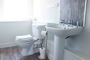 The Royal Hotel Crewe, A BRILLIANT Collection